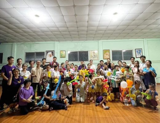 Trung thu cùng Mái ấm Huynh Đệ Như Nghĩa