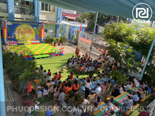 Vui tết trung thu trường mầm non Dạ Lý Hương