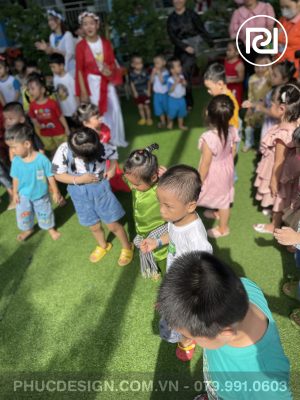 Vui tết trung thu trường mầm non Dạ Lý Hương