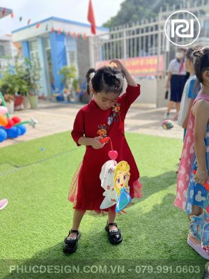 Vui tết trung thu trường mầm non Dạ Lý Hương