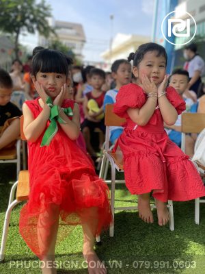 Vui tết trung thu trường mầm non Dạ Lý Hương