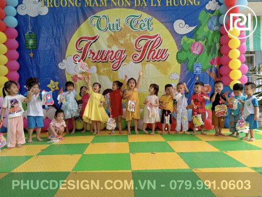 Vui tết trung thu trường mầm non Dạ Lý Hương