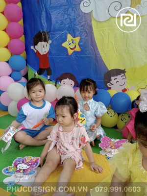 Vui tết trung thu trường mầm non Dạ Lý Hương