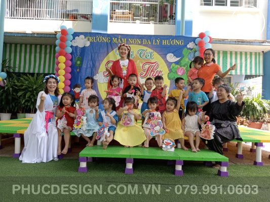 Vui tết trung thu trường mầm non Dạ Lý Hương