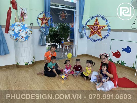 Vui tết trung thu trường mầm non Dạ Lý Hương