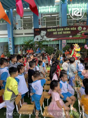Vui tết trung thu trường mầm non Dạ Lý Hương
