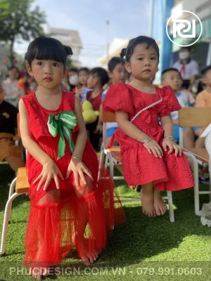 Vui tết trung thu trường mầm non Dạ Lý Hương