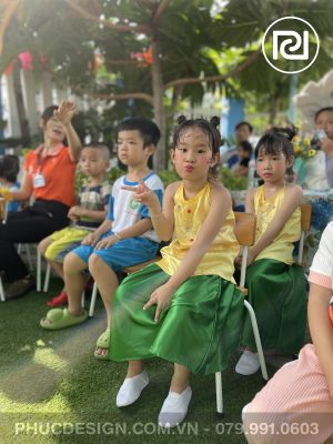 Vui tết trung thu trường mầm non Dạ Lý Hương