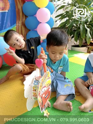Vui tết trung thu trường mầm non Dạ Lý Hương
