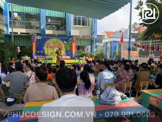 Vui tết trung thu trường mầm non Dạ Lý Hương